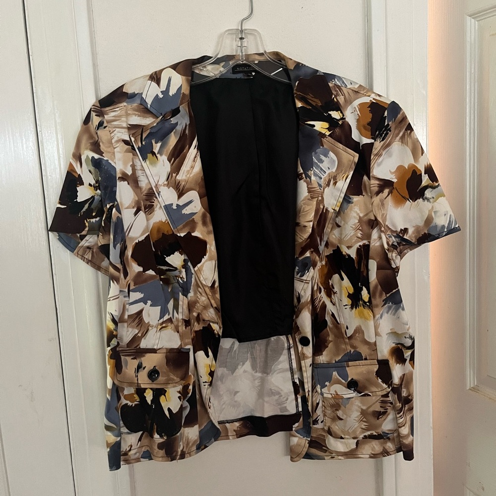 Notations Button Up